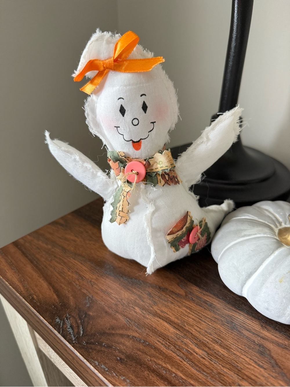 👻 Vintage-Style Primitive Halloween Ghost Doll